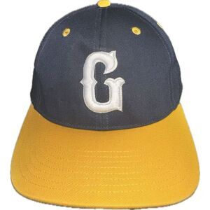 G Embroidered Baseball Cap Yellow Navy Blue SnapBack Size Small Pro 212‎ Hat